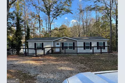 215 Poplar Circle, West Point, GA 31833 - Photo 1