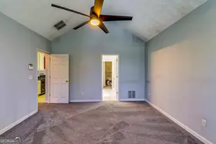 440 Crimson Ridge Dr, Jonesboro, GA 30238 - Photo 15