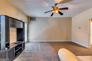 440 Crimson Ridge Dr, Jonesboro, GA 30238 - Photo 27