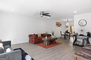 243 Timber Creek Ln SW, Marietta, GA 30060 - Photo 3
