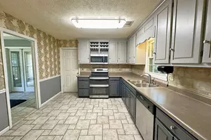 112 Greenbriar Trail, Lagrange, GA 30241 - Photo 11