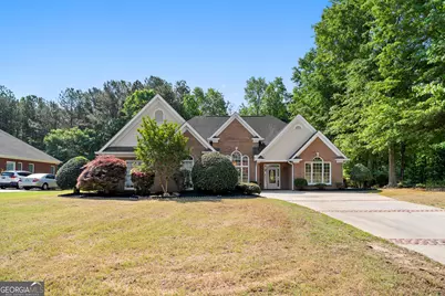681 Templeton Drive, Loganville, GA 30052 - Photo 5