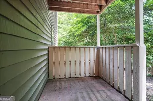 2762 Vinings Central Dr SE, Atlanta, GA 30339 - Photo 9