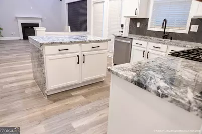 4644 Creekside Cove, South Fulton, GA 30349 - Photo 15