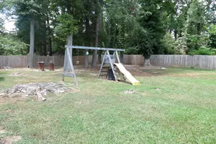 233 Leafwood Ln, Riverdale, GA 30274 - Photo 3