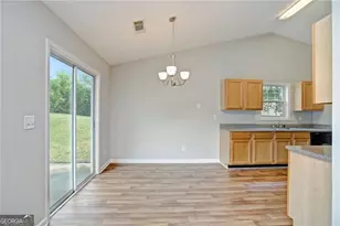 5502 Walnut Ln, Lithonia, GA 30038 - Photo 13