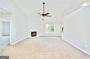 5502 Walnut Ln, Lithonia, GA 30038 - Photo 7