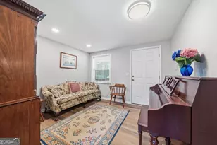 201 Collins Rd NW, Milledgeville, GA 31061 - Photo 13