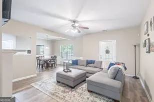 126 Stillwood Dr, Newnan, GA 30265 - Photo 5