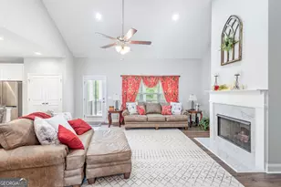 509 Lago Ct, Lagrange, GA 30241 - Photo 5