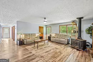 241 Busbin Rd, Fayetteville, GA 30215 - Photo 13