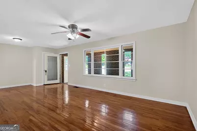 121 N Chilton Crescent, Lagrange, GA 30240 - Photo 19