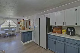 810 Grassy Creek Rd, Copperhill, TN 37317 - Photo 7