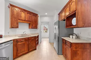 155 Rocky Way, Williamson, GA 30292 - Photo 9