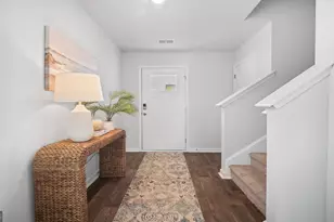 1051 Lakes Blvd, Brunswick, GA 31525 - Photo 5