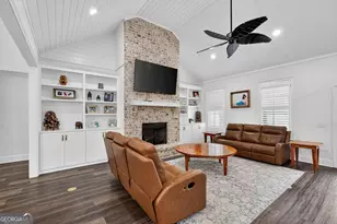 211 Sanford Dr, Waverly, GA 31565 - Photo 13
