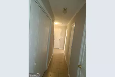 8010 Woodlake Drive, Riverdale, GA 30274 - Photo 19