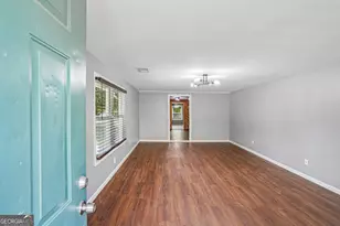 1042 Main St, Whitesburg, GA 30185 - Photo 3