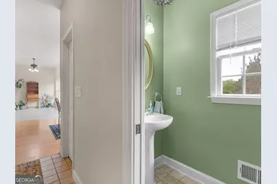 1302 Chester Place, McDonough, GA 30252 - Photo 19