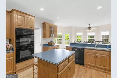 1302 Chester Place, McDonough, GA 30252 - Photo 15