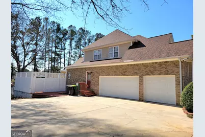 190 Baywatch Circle, Fayetteville, GA 30215 - Photo 3