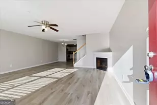 1732 Old Dogwood, Jonesboro, GA 30238 - Photo 3
