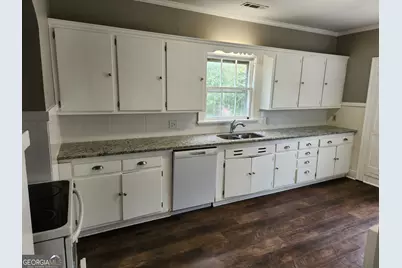 11 S Elm Street SW, Rome, GA 30165 - Photo 3