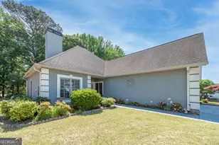 7578 Livingston Dr, Jonesboro, GA 30236 - Photo 3