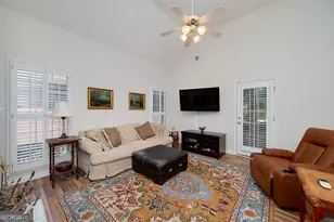7578 Livingston Dr, Jonesboro, GA 30236 - Photo 9