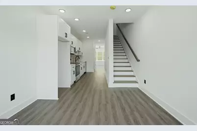 111 Joseph E Lowery Boulevard NW, Atlanta, GA 30314 - Photo 11