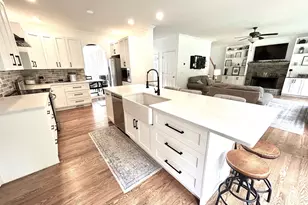 226 Prestwick Dr, Hoschton, GA 30548 - Photo 5