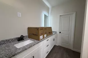 596 O Neal St, Thomson, GA 30824 - Photo 15