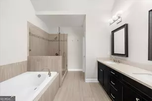 1097 Township Square, Alpharetta, GA 30022 - Photo 37