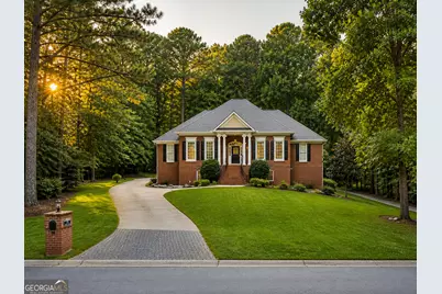 715 Lexington Avenue, Jonesboro, GA 30236 - Photo 1