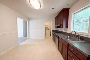 601 Kingston Ln NW, Conyers, GA 30012 - Photo 11