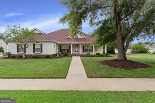 296 Wellington Pl, Brunswick, GA 31523 - Photo 3