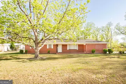 2210 Albany Avenue, Waycross, GA 31503 - Photo 1