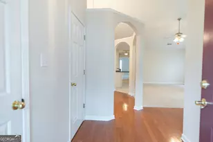 40 Courtyard Ln, Newnan, GA 30265 - Photo 7
