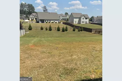 1915 Highland Creek Drive, Monroe, GA 30656 - Photo 9