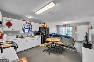 707 E 3rd Ave, Cordele, GA 31015 - Photo 7