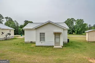 707 E 3rd Ave, Cordele, GA 31015 - Photo 21