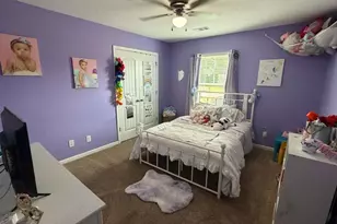 100 Auburn Cir, Glennville, GA 30427 - Photo 5