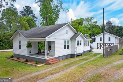 90 Varnedoe Avenue, Savannah, GA 31408 - Photo 1