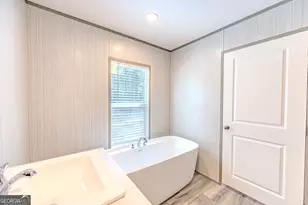 956 Collins Ln, Rentz, GA 31075 - Photo 13