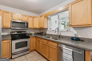 1000 Mallery St, Saint Simons, GA 31522 - Photo 3