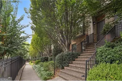 3552 Roswell Road NW, Atlanta, GA 30305 - Photo 1