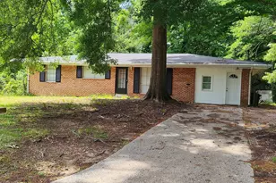 7327 Howard Cir, Jonesboro, GA 30236 - Photo 1