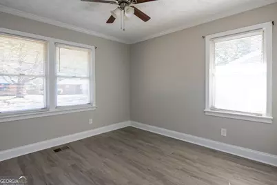 2153 Burroughs Avenue SE, Atlanta, GA 30315 - Photo 11