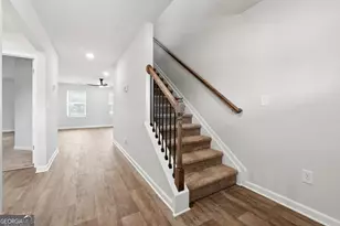 206 Freshwater Ct, Lagrange, GA 30241 - Photo 3