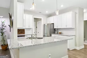 807 Rowe Rd, Senoia, GA 30276 - Photo 13